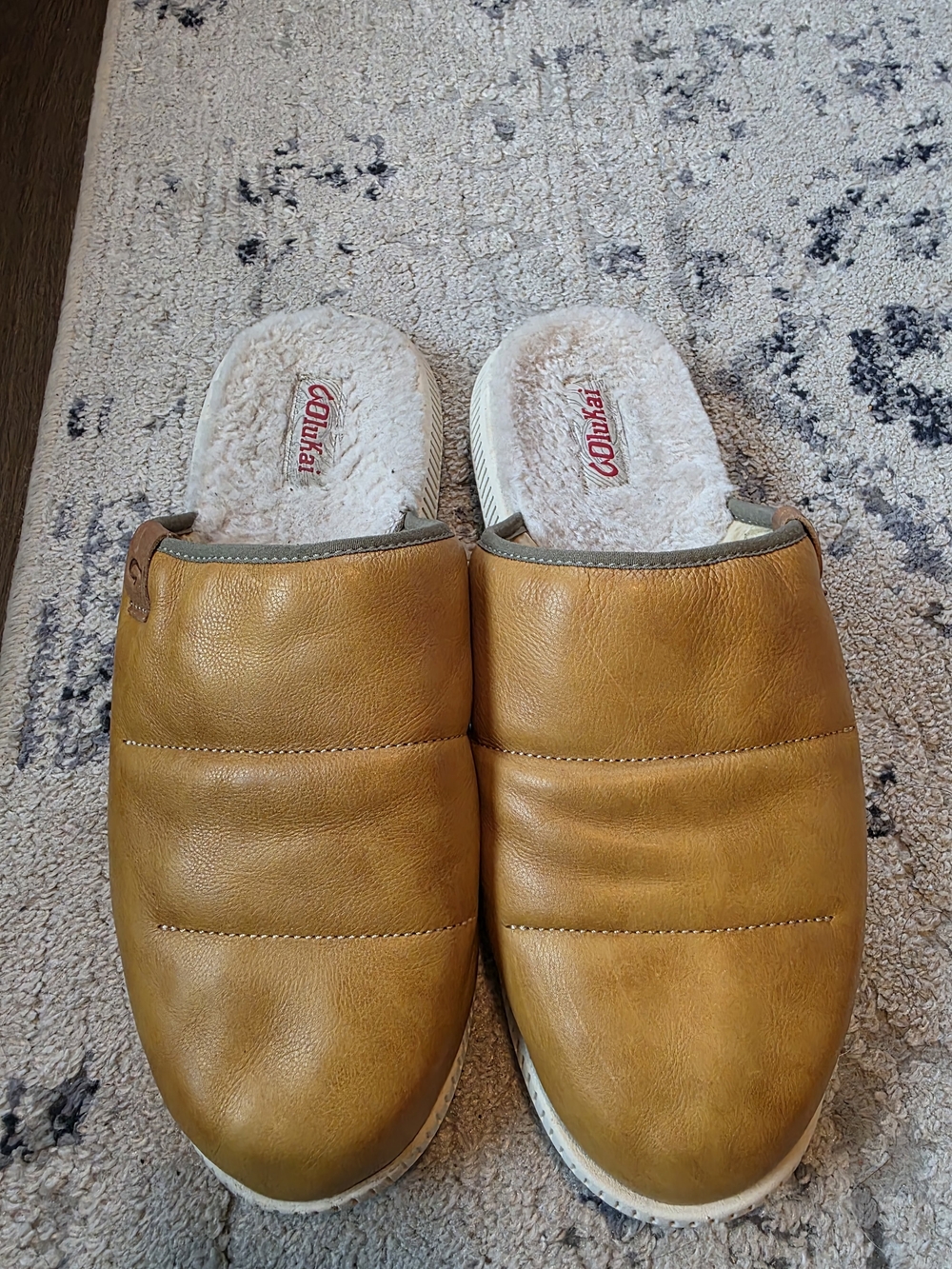 OluKai Mua'Ili Men's Tan Leather Mule Slippers Sz 11